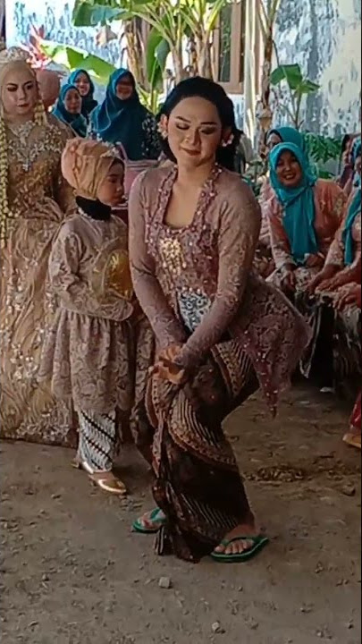 #GOYANG #HOT SAMPAI BAWAH#short#video#subscribe@sriaminunyuunyu5886