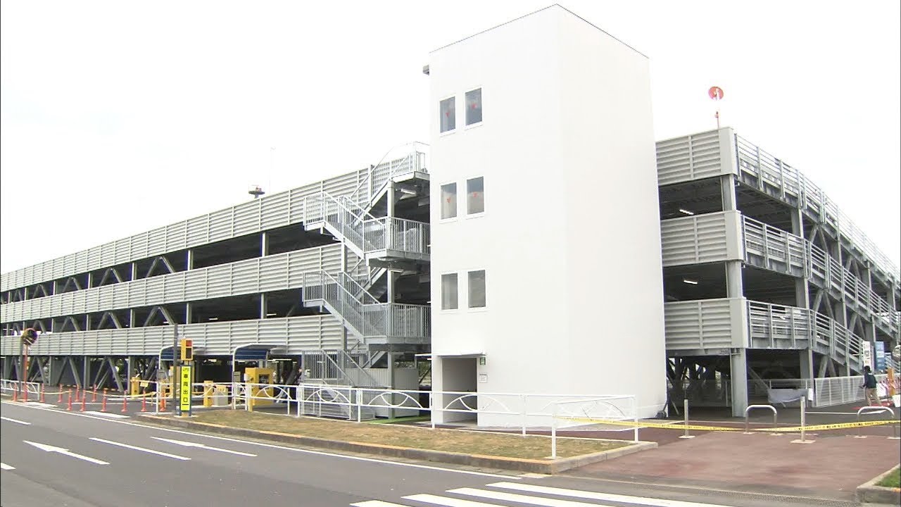 高松 空港 駐 車場