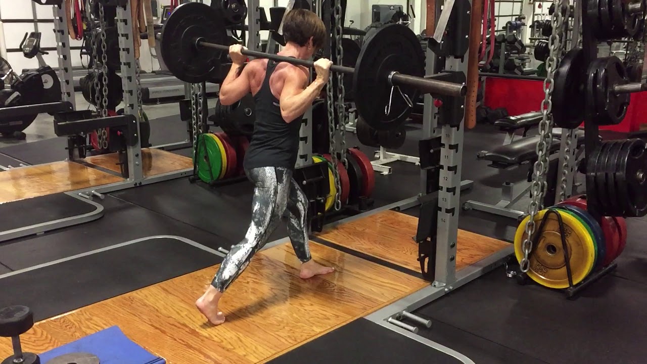 Barbell Lunges Exercise