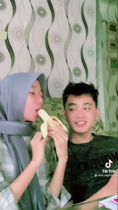 makan Pisang