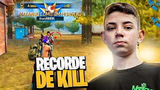 JOGUEI SOLO VS SQUAD E FIZ MEU RECORDE DE KILL EM BUSCA DO MESTRE! FREE FIRE