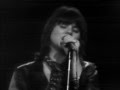 Linda Ronstadt - Love Is A Rose - 12/6/1975 - Capitol Theatre (Official)