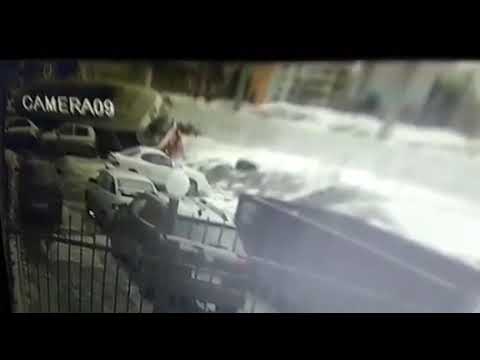 Появилось видео момента ДТП с трамваем в Самаре