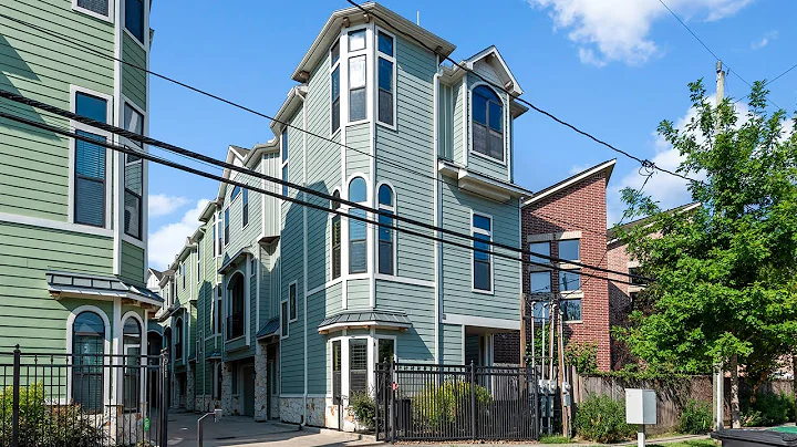 Deborah Oliver Presents 911 W 25th #A, Houston, TX