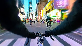 Riding through Times Square with 300 people  POV Fixed Gear