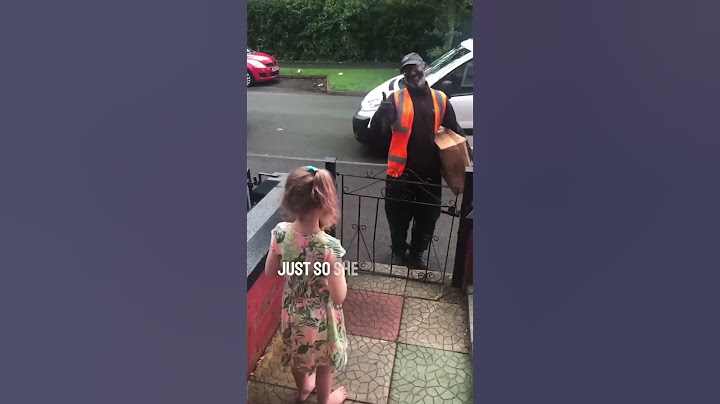 This little girl learned sign language just so she could talk to her deaf delivery driver ❤️