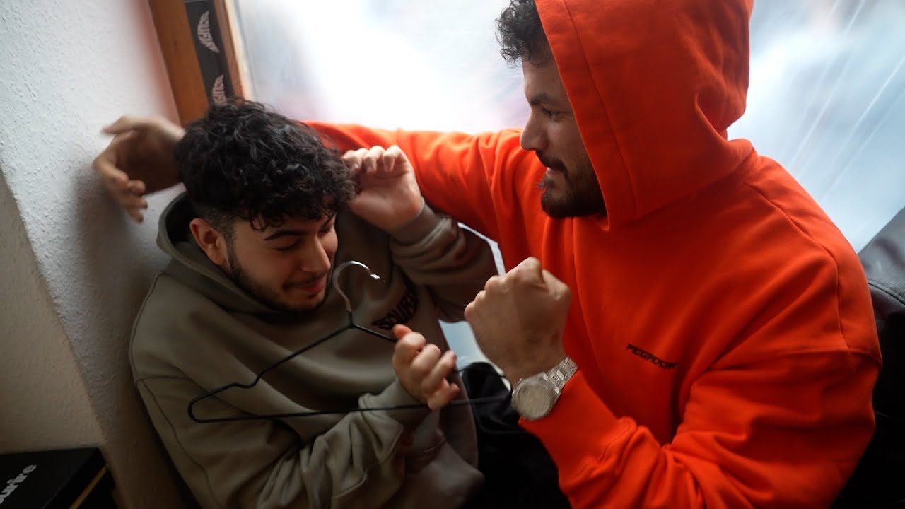 ICH WURDE SCHON WIEDER GEPACKT...