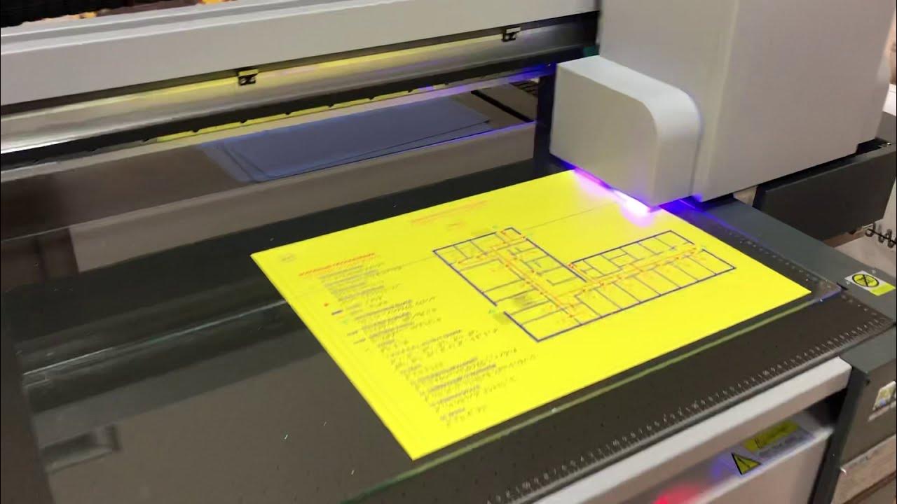 Принтер печатает с точками. Планшетный уф принтер а3. Уф принтер планшетный 2500 1200. Точки на принтере. Уф печать.