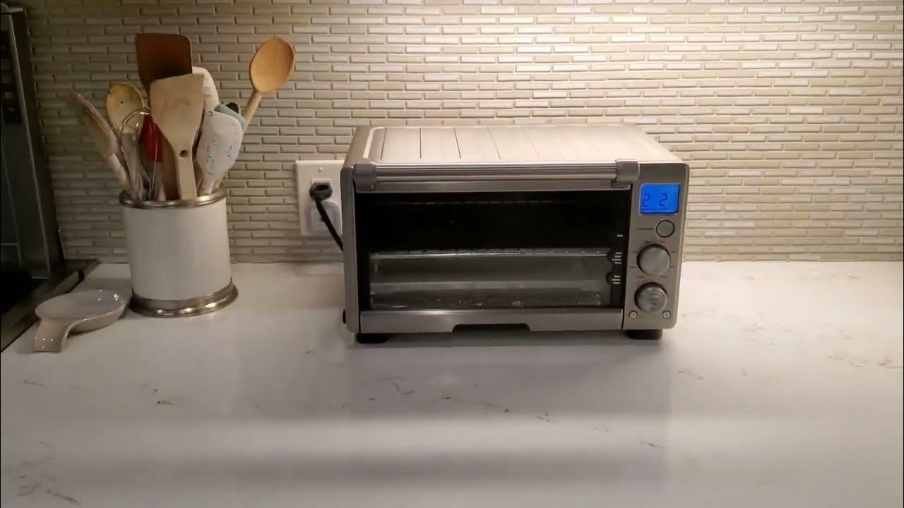Breville Compact Smart Toaster Oven, Brushed Stainless Steel, BOV650XL