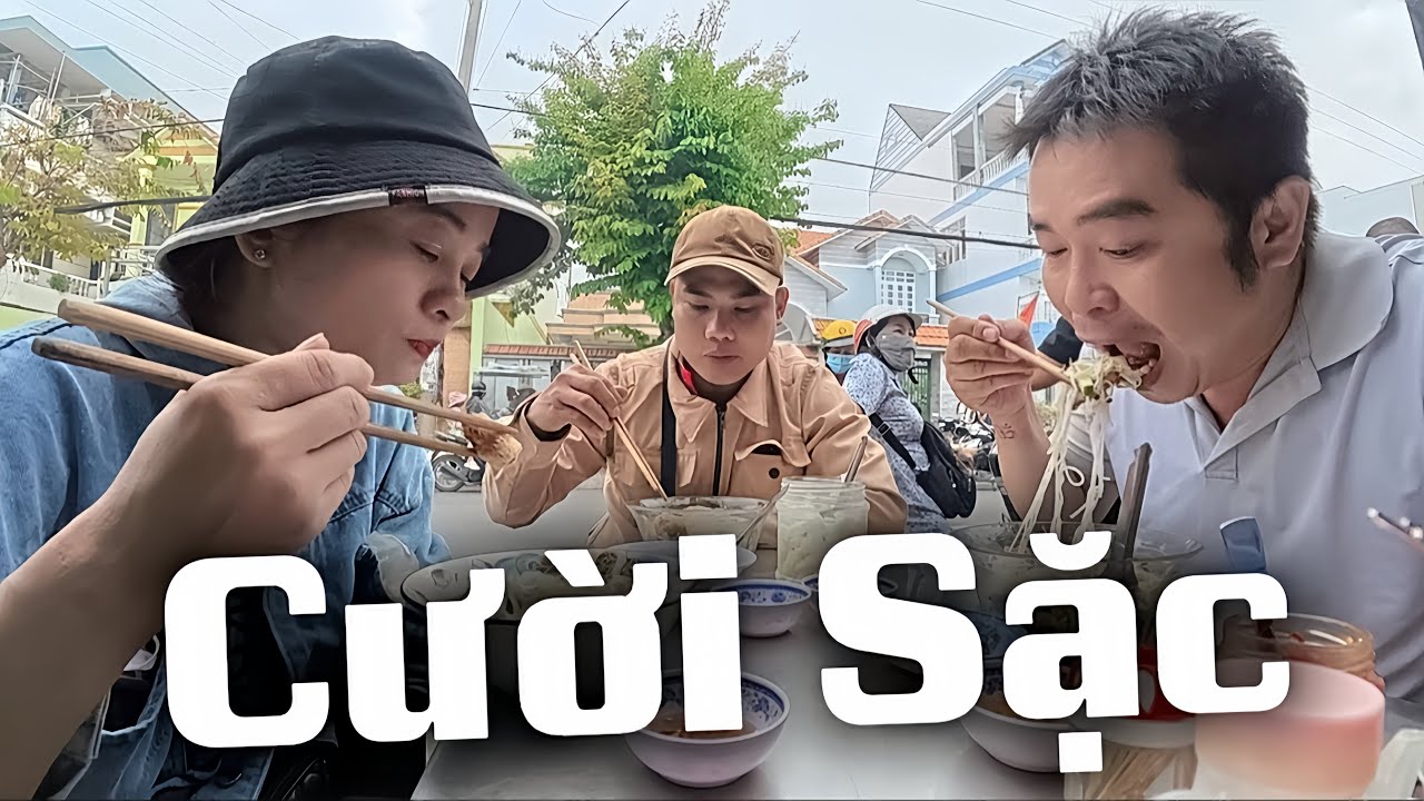 Ăn Sáng Tại Chợ Gò Công, Cười Sặc Với Chị Khách 