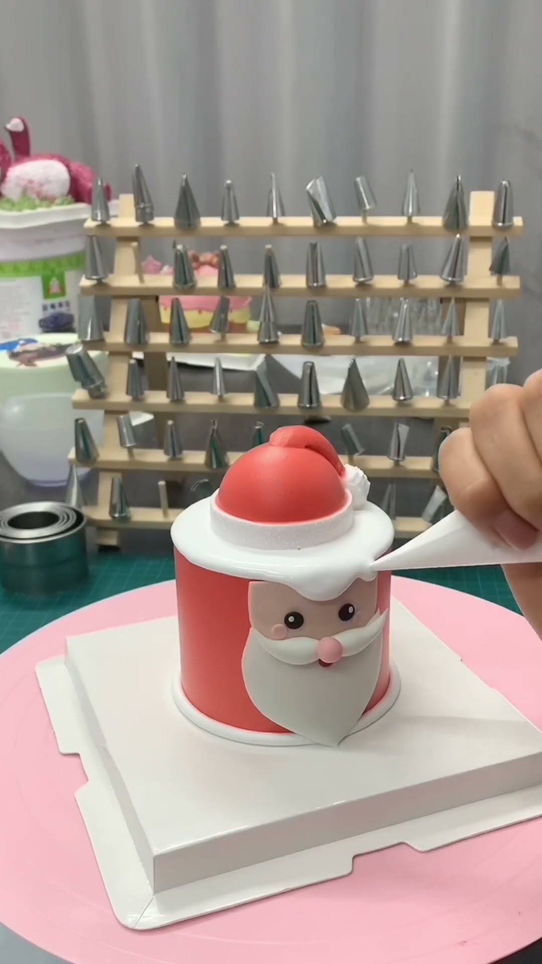 Santa Claus style cake making training, production process, fondant cake #shorts