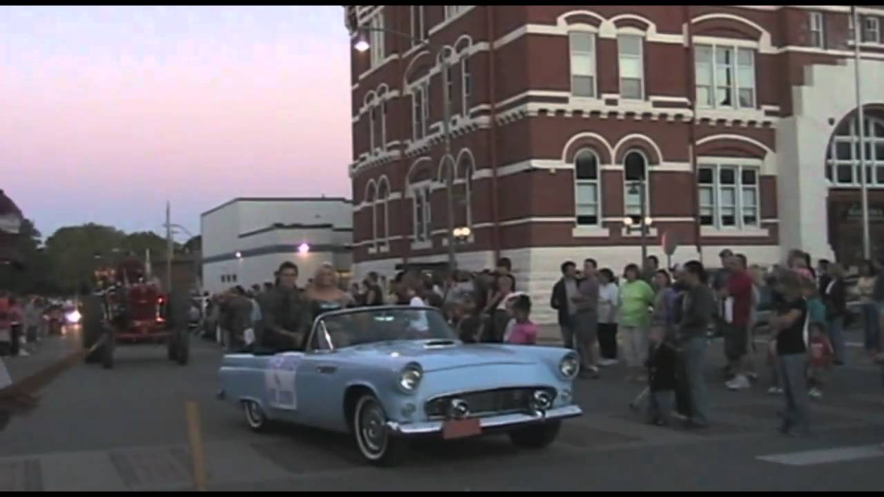 Oskaloosa Iowa Parade Pt 3 YouTube