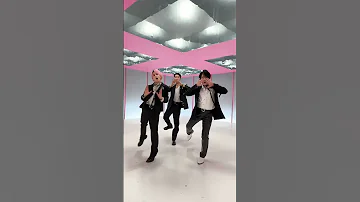LOVE TRIGGER Music Video公開中 LOVETRIGGER LOVEをtogether バレンタインに一つめの恋 SnowMan 岩本照 宮舘涼太 佐久間大介 
