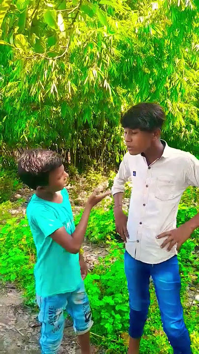 Tebal par Chay kisses Giray#youtubeshorts like subscribe my channel please bhai #trending #viral