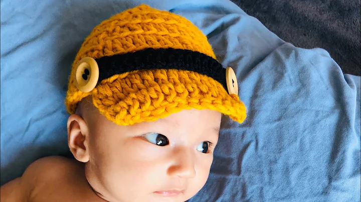 Learn to Crochet a Fast and Easy Newborn Hat with Crochetlyn