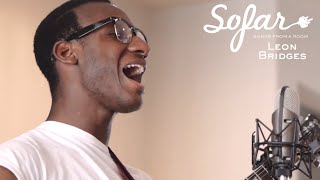 Leon Bridges - Lisa Sawyer | Sofar Dallas - Fort Worth chords