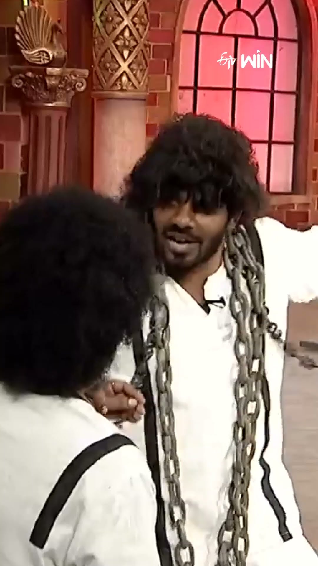 #shorts - ఈ పోలీస్ ఆఫీసర్... దొంగలను పట్టుకోవడంలో ధిట్ట #jabardasth #sudheer #getupsrinu
