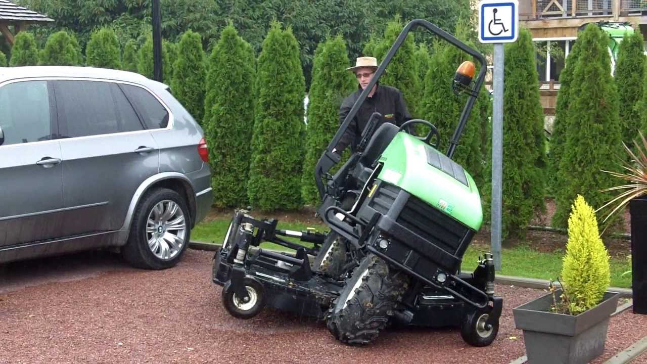 Conquest La Faucheuse Tout Terrain Attila 180 D Etesia Dispose D
