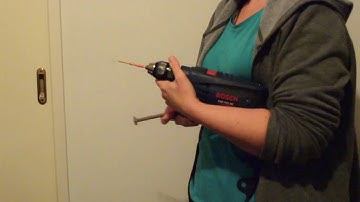 Winding a bobbin with an electric drill