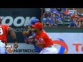 Rougned Odor punches Jose Bautista right in the face
