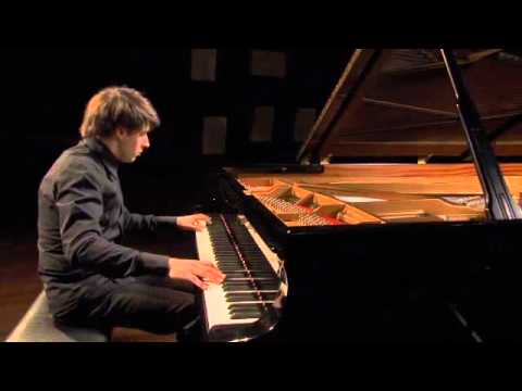 Vitaly Pisarenko plays Ravel - Alborada del gracioso