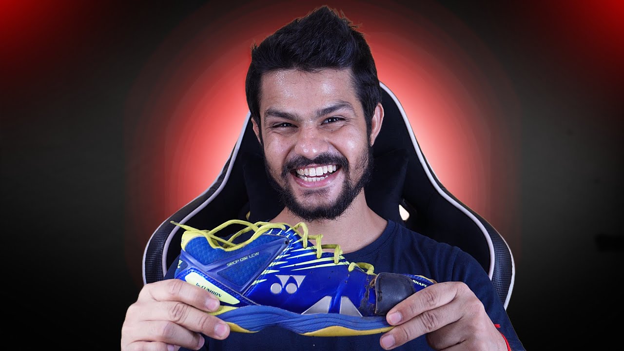 I Tried Lee Chong Wei’s Badminton Shoes… And I’m NEVER Going Back | BadStories 2