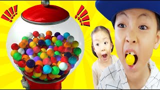 Giant Dubble Bubble Gumball Machine 껌볼자판기를 또또Tv 또또꽁지남매가 사이판 조텐마트에서 해보았어요 -  Youtube