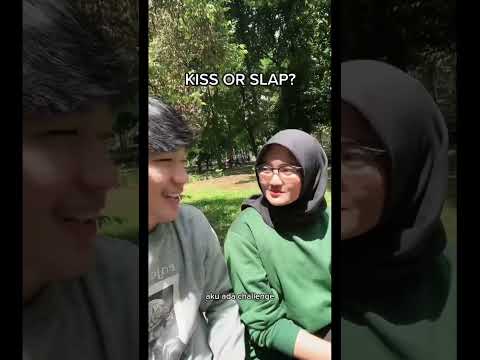 kalo kamu pilih kiss or slap? #prank #viral #fyp