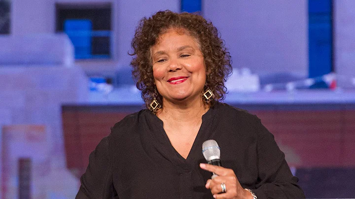 Judy Jacobs Sings Days of Elijah at Morris Cerullo...