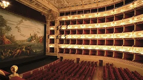Come visitare Teatro Regio Parma?