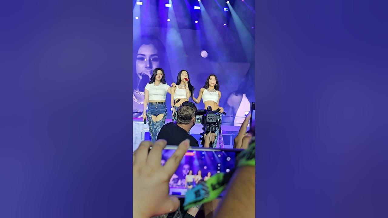 TAKEDOWN (JEONGYEON, JIHYO, CHAEYOUNG) LIVE at Lollapalooza!