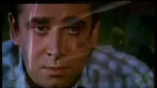 خلصت الحكاية من فيلم محطة مصر (Mohamed Kamal) Who's Do It..!! - YouTube.flv