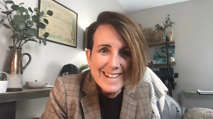 Word Choice: Avoid Pronouns, Use Specific Nouns (Aquinas Writing Advantage 7/8-1, Class 2)