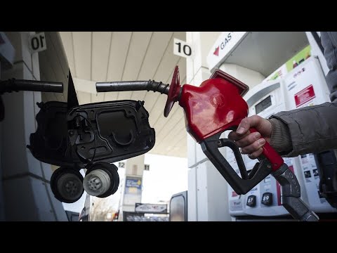 Vidéo: Le Gouvernement Et Les Pétroliers S'accusent Mutuellement De La Hausse Du Prix De L'essence - Vue Alternative