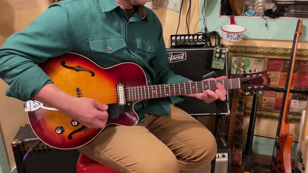 1972 Guild M-65 Freshman (full scale) hollowbody electric guitar