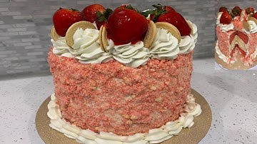 HOW TO MAKE: STRAWBERRY 🍓CHEESECAKE CRUNCH CAKE 🍰