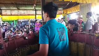 ဒါလေးက နေ့ဘက်  တီးထားတာလေးပါ