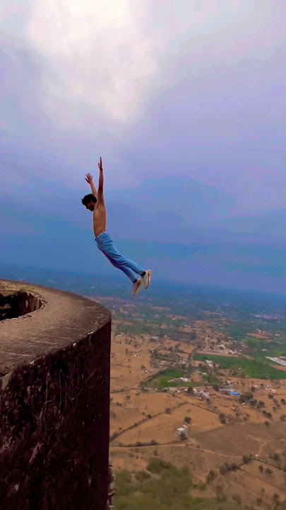 Most Trending Viral😱🇮🇳/Don’t try this? #shorts #youtubeshorts #parkour #shortvideo #abhichoudhary