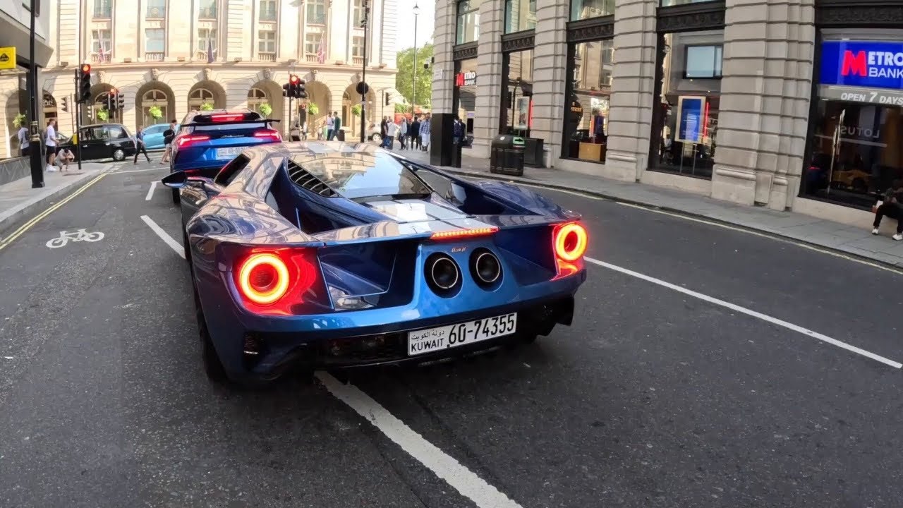2021 Ford GT Drive In London!! Loud Accelerations & Public Reactions!