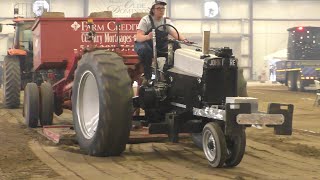 Big Class Of Classic Tractor Pulling! 5,500lb. Tractors Pulling At Chatham 2022