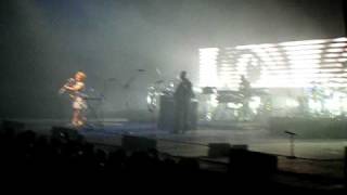 Massive Attack - Teardrop (feat. Martina Topley-Bird) @ Auditorio Telmex Guadalajara 20-02-10