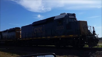 CSX 2233 (Rebuilt EMD Road Slug) & CSX 6461 (EMD GP40 2)