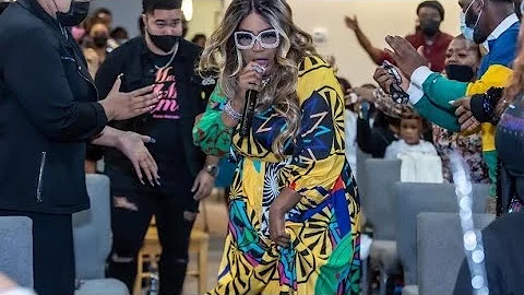 Lillian Lloyd | Praise Break @ The Reconditioned C...