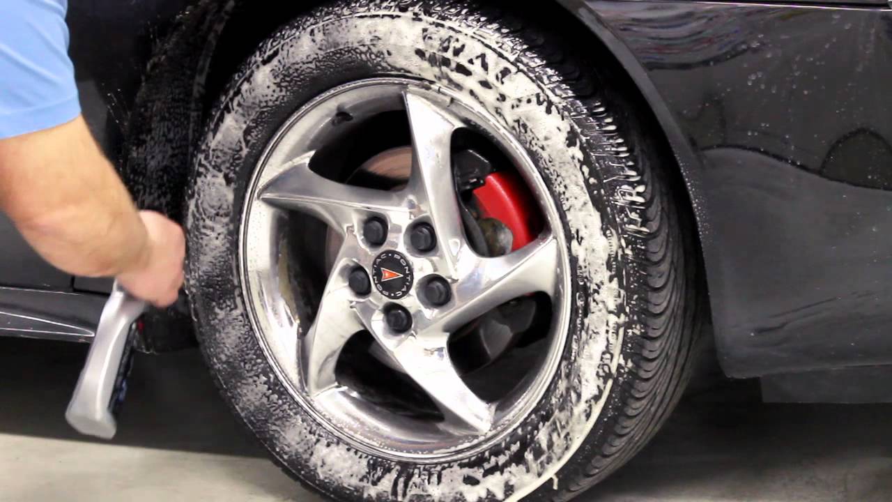 how to clean rubber tires
