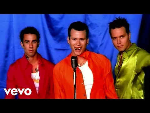 blink-182 – All The Small Things (Official Music Video)