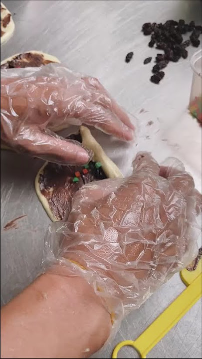 Belum Banyak Yang tau! Roti Hits Dibogor #bakery #sevenpinekitchenbogor #cafe #viral #viralshorts