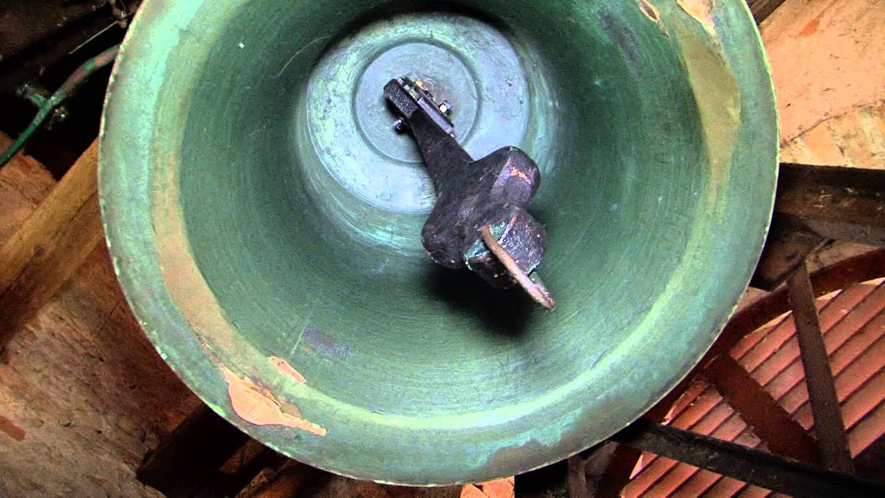 Szegedi Hírek Elrepedt a tápai harang 2016.01.26.