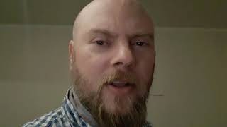 Mi aĉetis esperanta flagon/I bought an esperanto flag