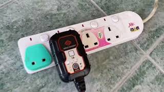 Charging Iron 883 Battery with 1-Amp Battery Charger (Harley Davidson)