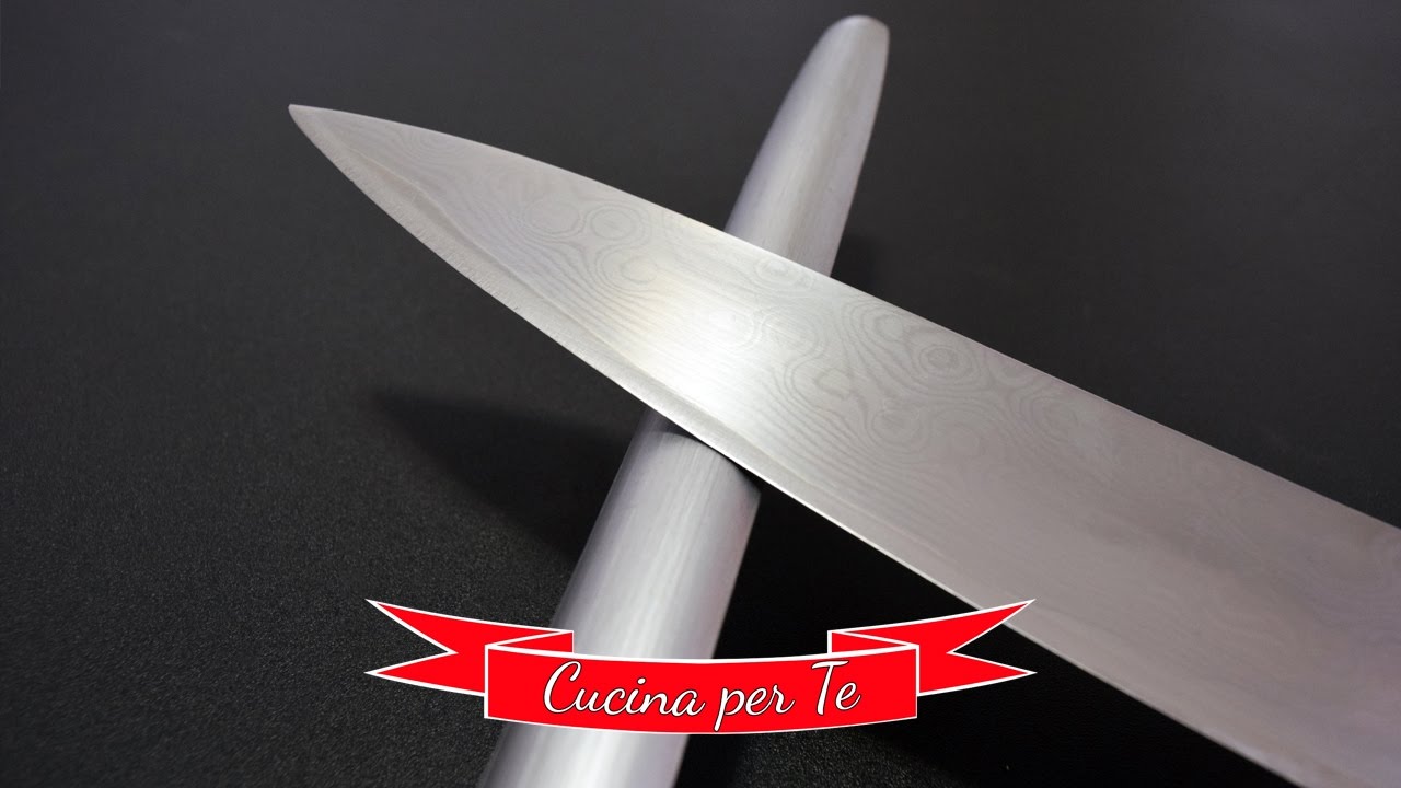 Come affilare un coltello scuola di cucina youtube Affilare coltelli da cucina
